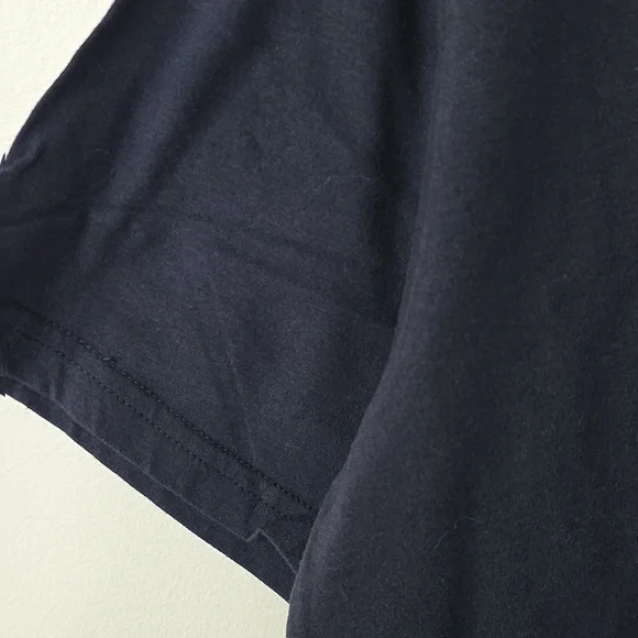 True Classic Men's Navy T-Shirt - Size L - Picture 3 of 5